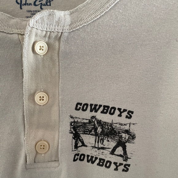BRANDY MELVILLE COWBOYS COWBOYS LONG SLEEVE TOP #brandymelville #brandy #cute - Picture 2 of 4